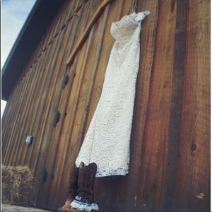 Christina Wu Ivory Lace Dress size 10!